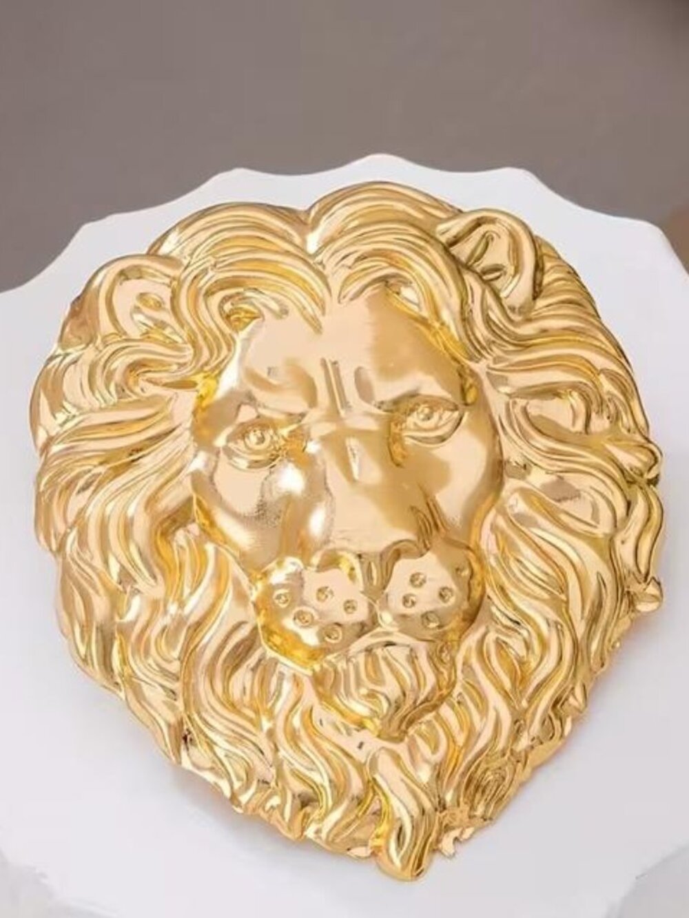 KING OF THE JUNGLE BROOCH